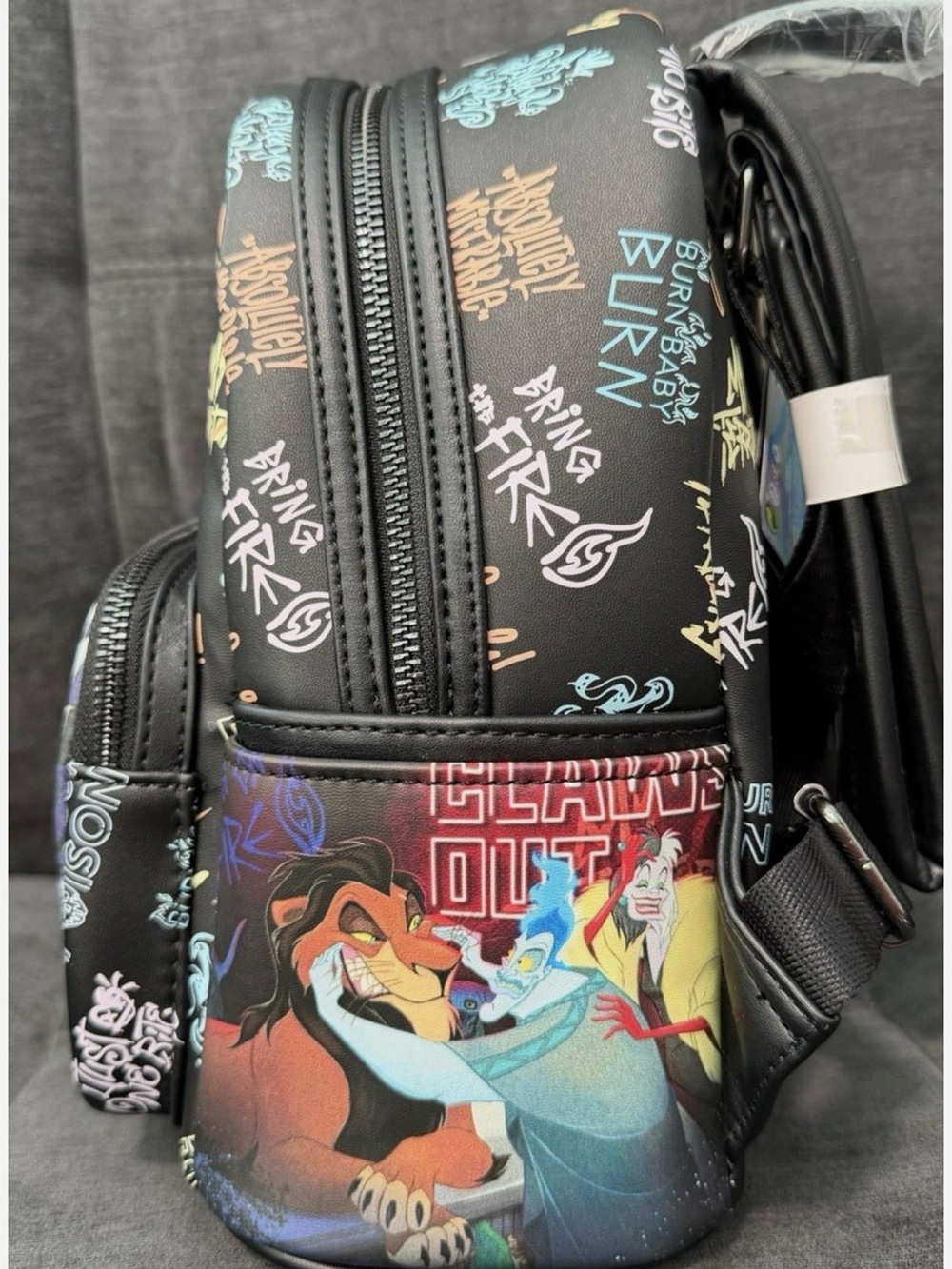 Disney Loungefly Villains Black Graphic Mini Backpack - Picture 6 of 6